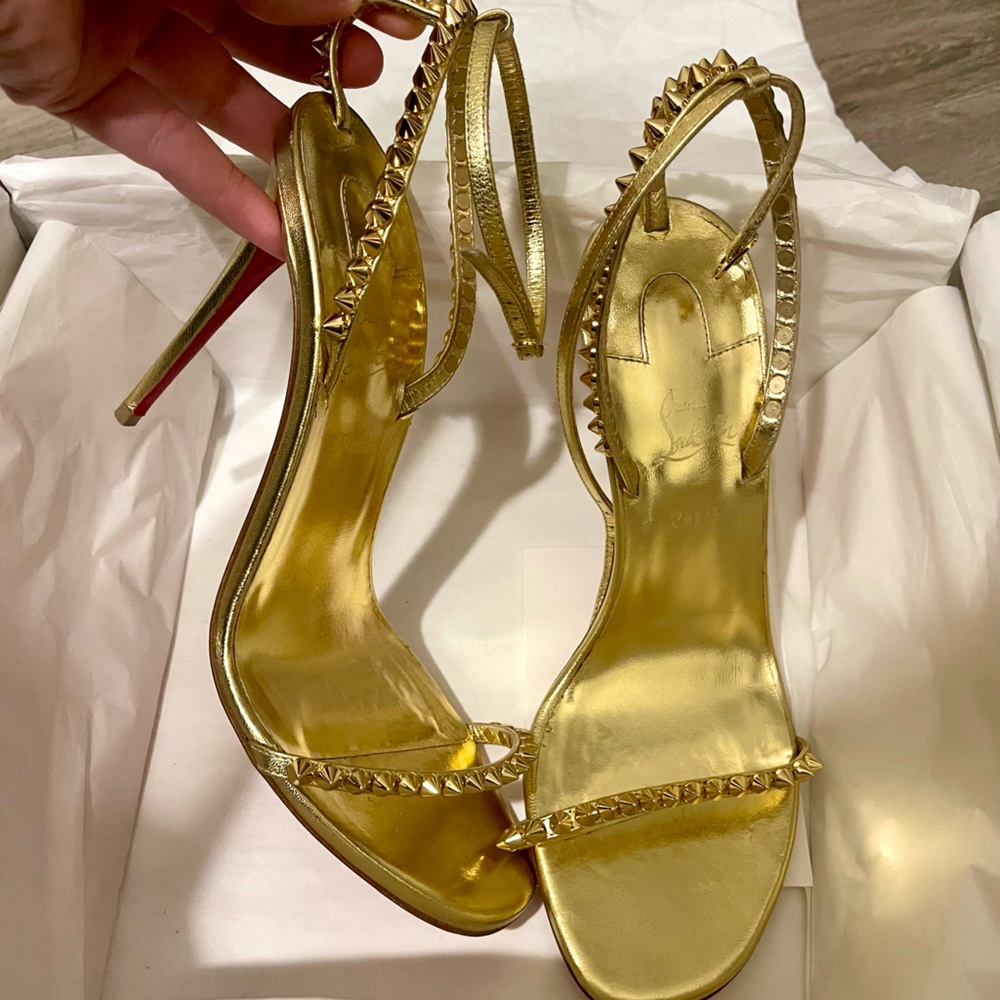 Authentic Pre-Owned Christian Loubutin So Me Open Toe Gold Heels 7.5
